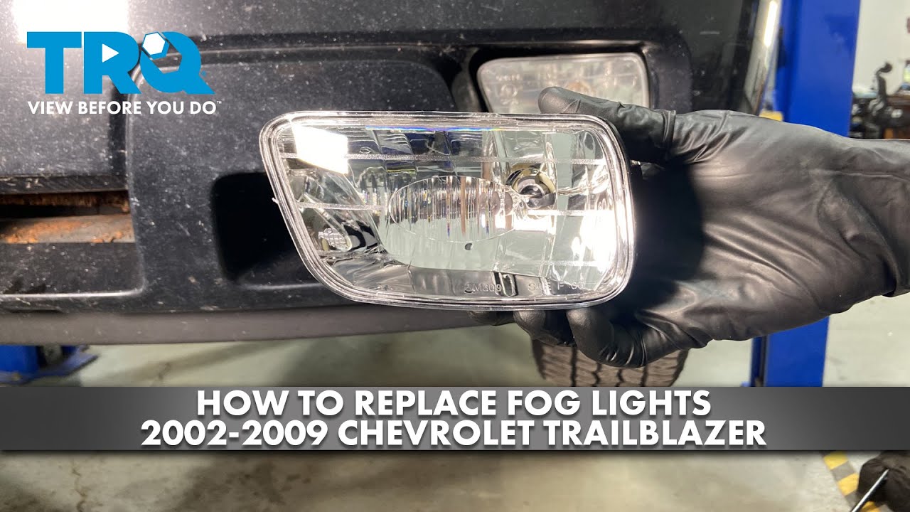 How to Replace Fog Lights 20022009 Chevrolet Trailblazer 1A Auto