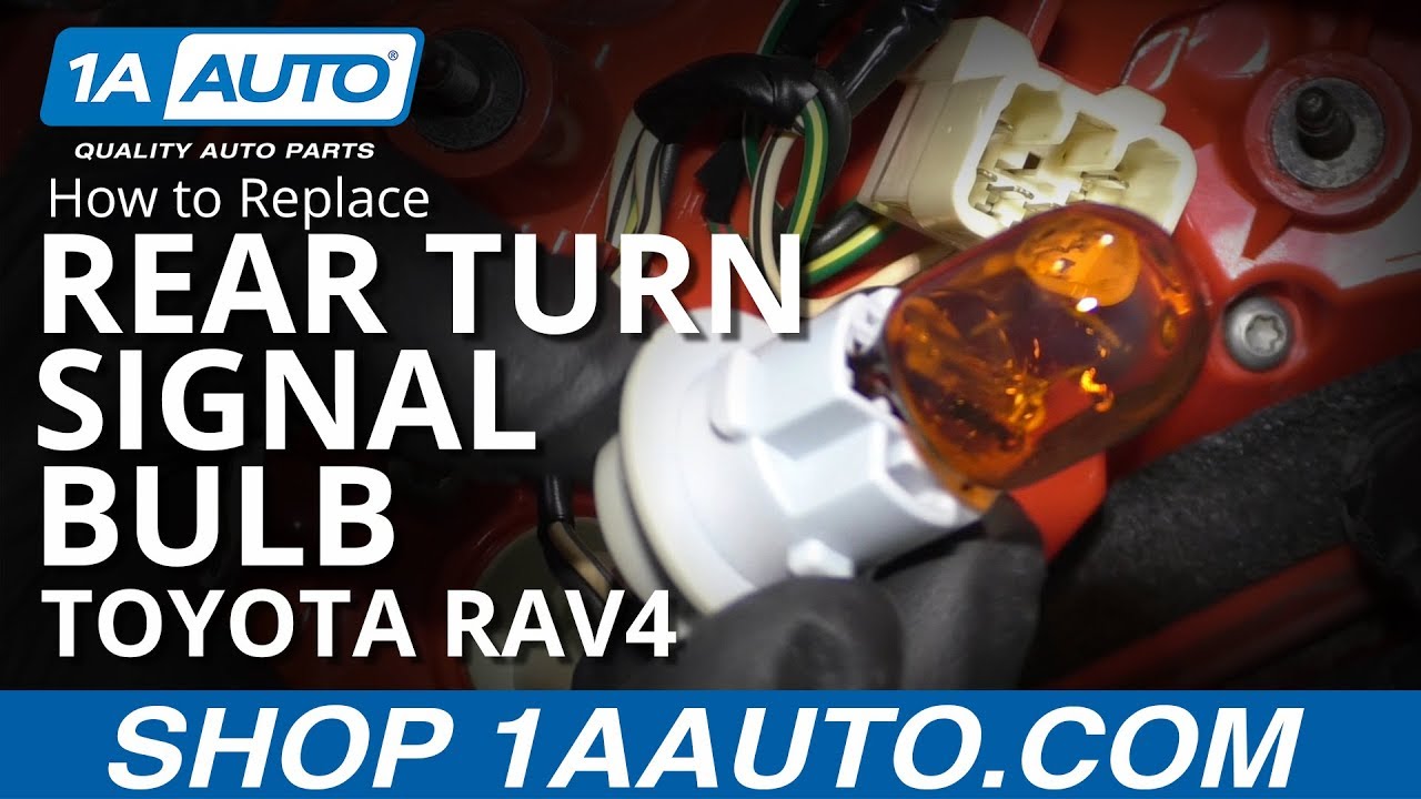 How to Replace Rear Turn Signal Bulb 0516 Toyota RAV4 1A Auto